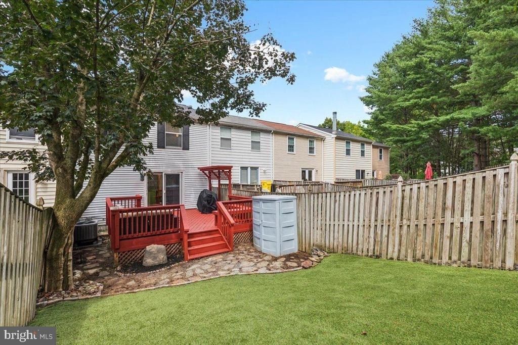 575 Melissa Court - Photo 27