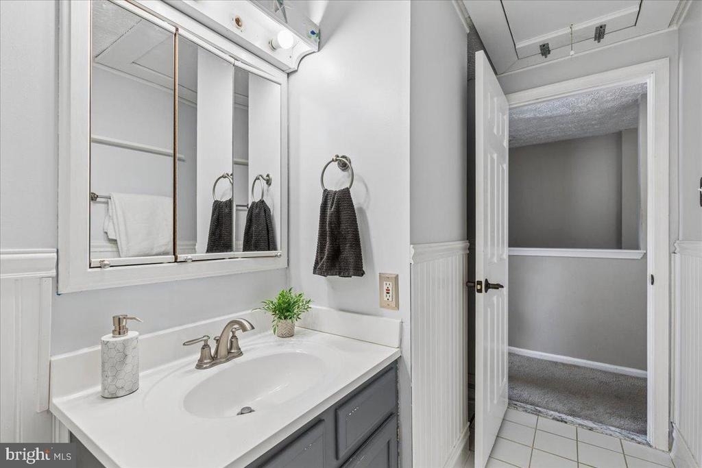 575 Melissa Court - Photo 14