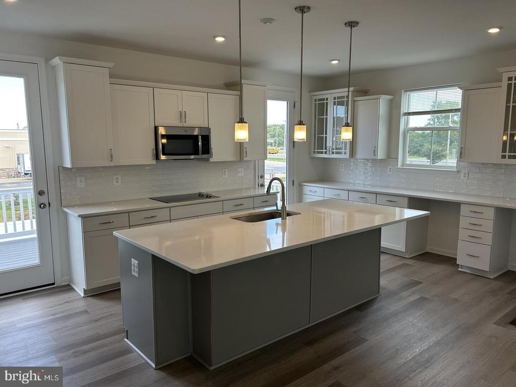 531 Rosemary Circle - Photo 2