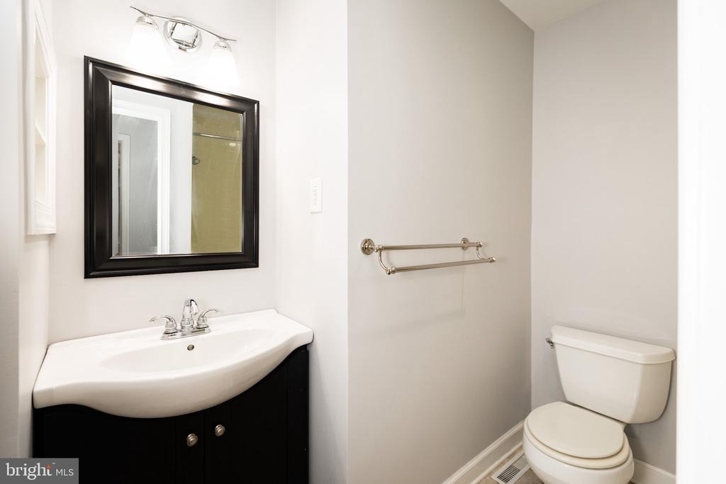 4804 Hogan Drive - Photo 35