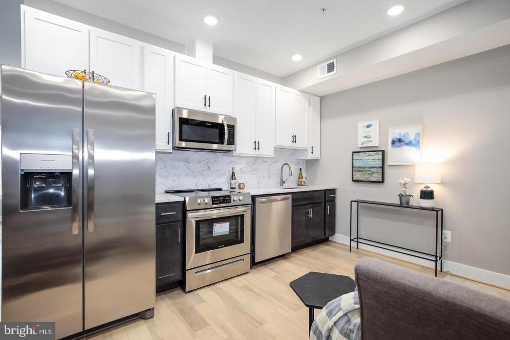 505 Kennedy Street Nw - Photo 1