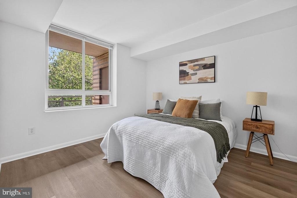 355 I Street Sw - Photo 14