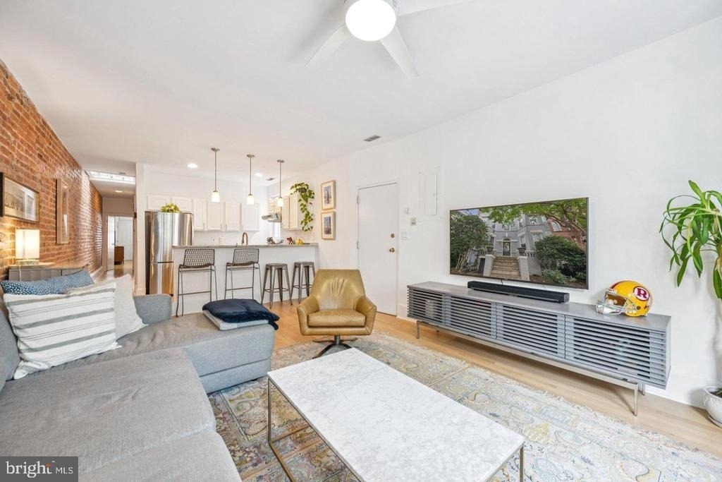 2025 13th Street Nw - Photo 5