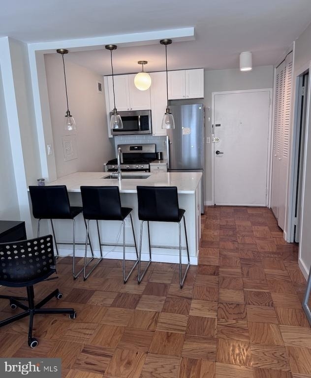 2030 F Street Nw - Photo 3