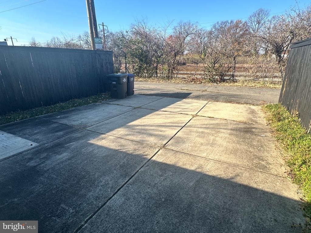 128 35th Street Ne - Photo 19