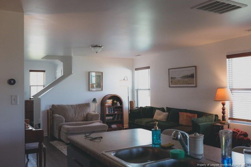 5913 Fuchsia Court - Photo 2