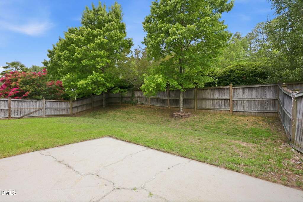 201 Shakespeare Street - Photo 24