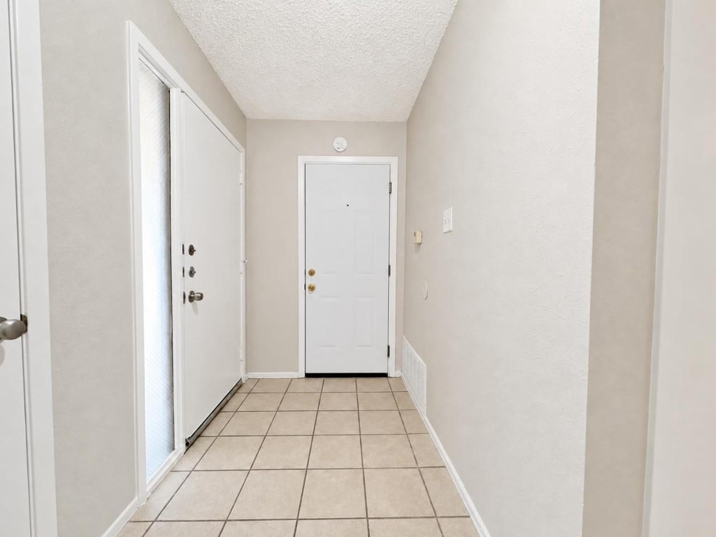 8329 Fathom Cir - Photo 17