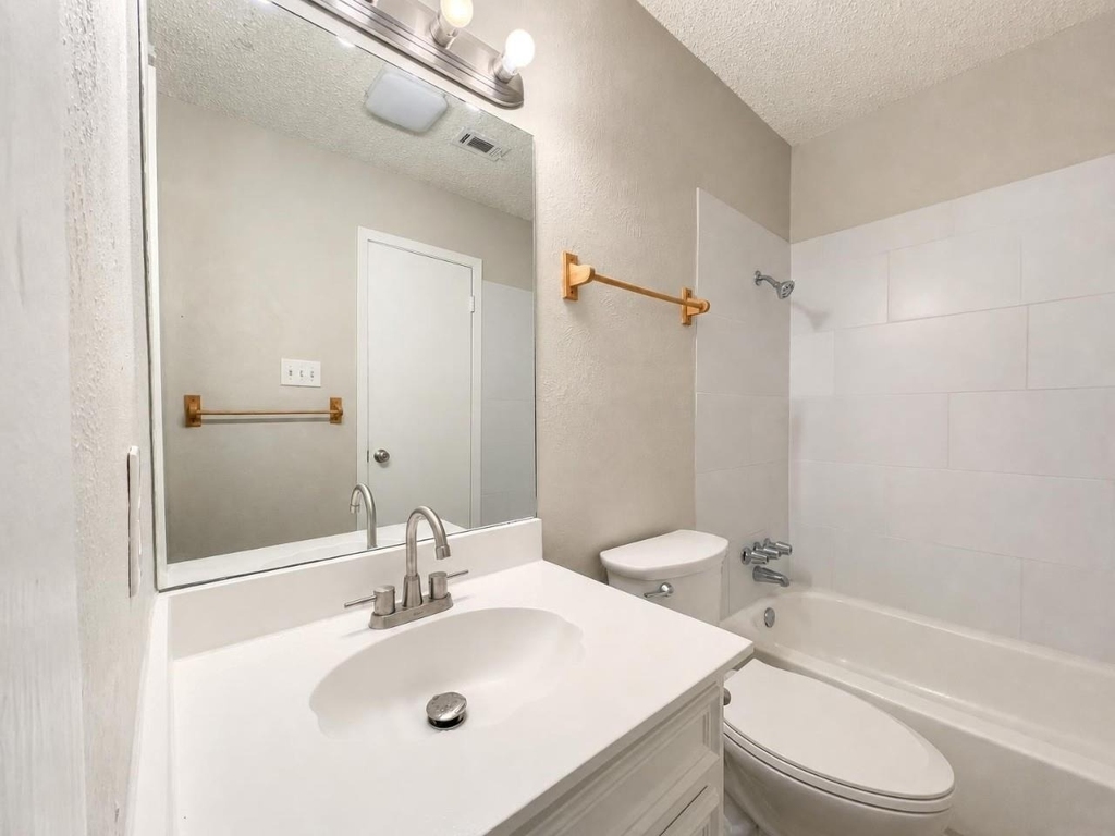 8329 Fathom Cir - Photo 37