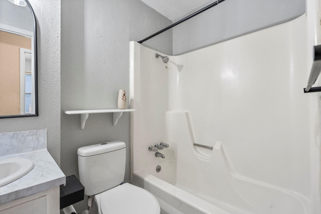 9505 Oriole Dr - Photo 19