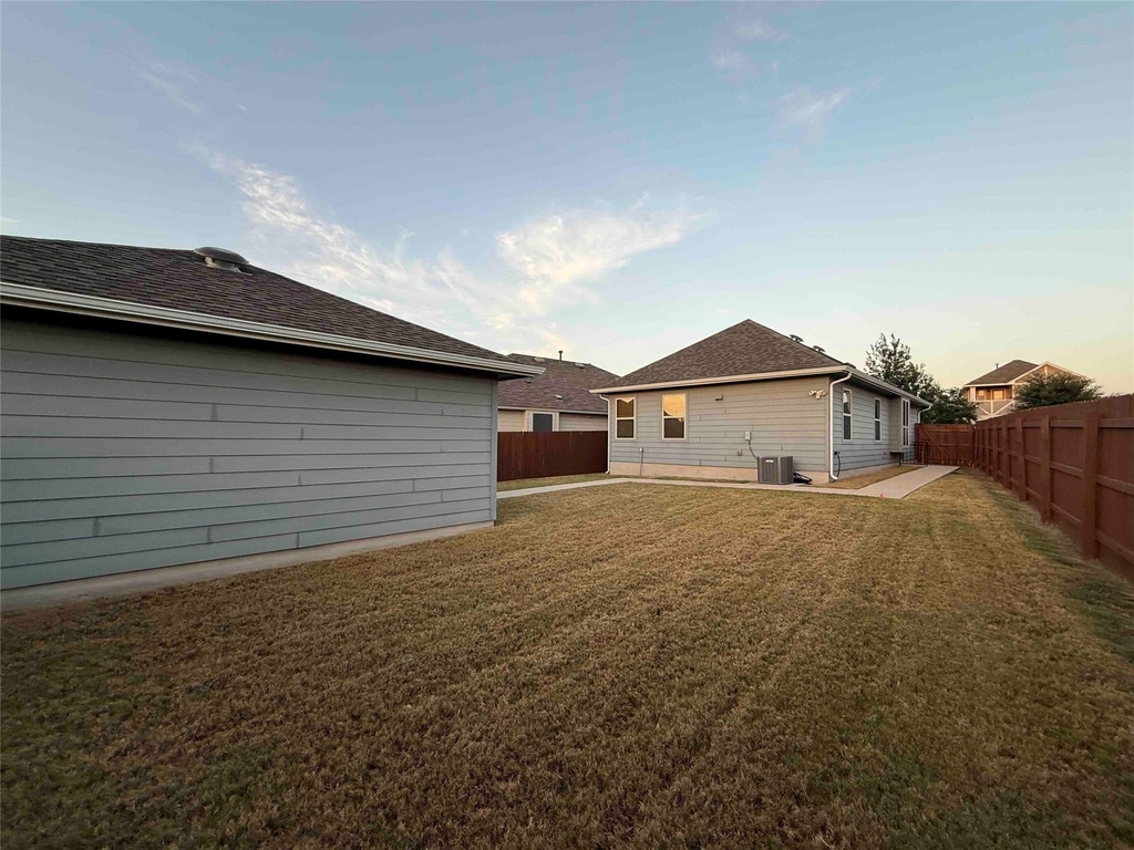 457 Star Thistle St - Photo 9