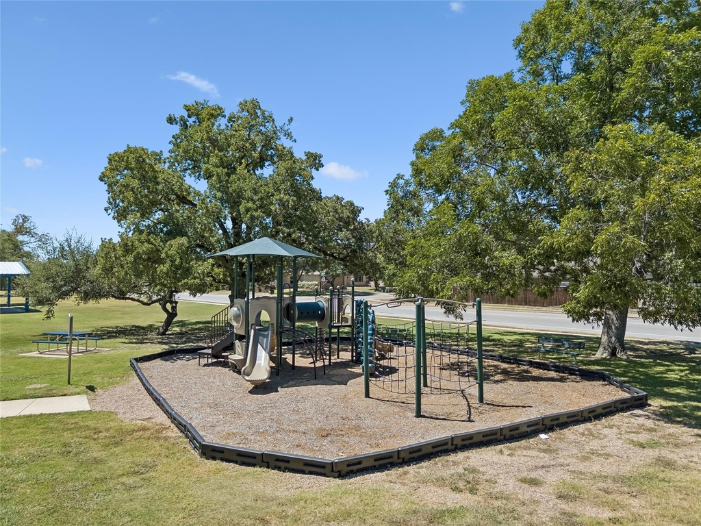 505 Washington Square Dr - Photo 28