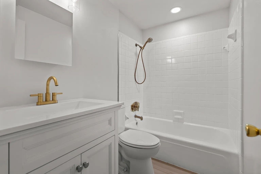 533 S Bonner Ave - Photo 4