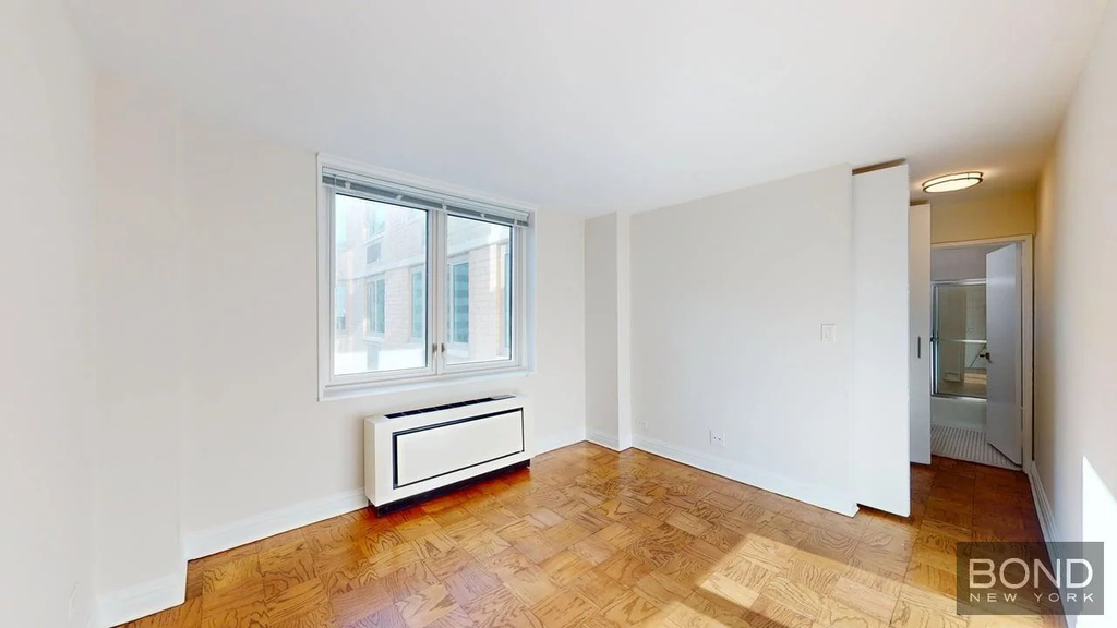 400 East 71st Street - Photo 7