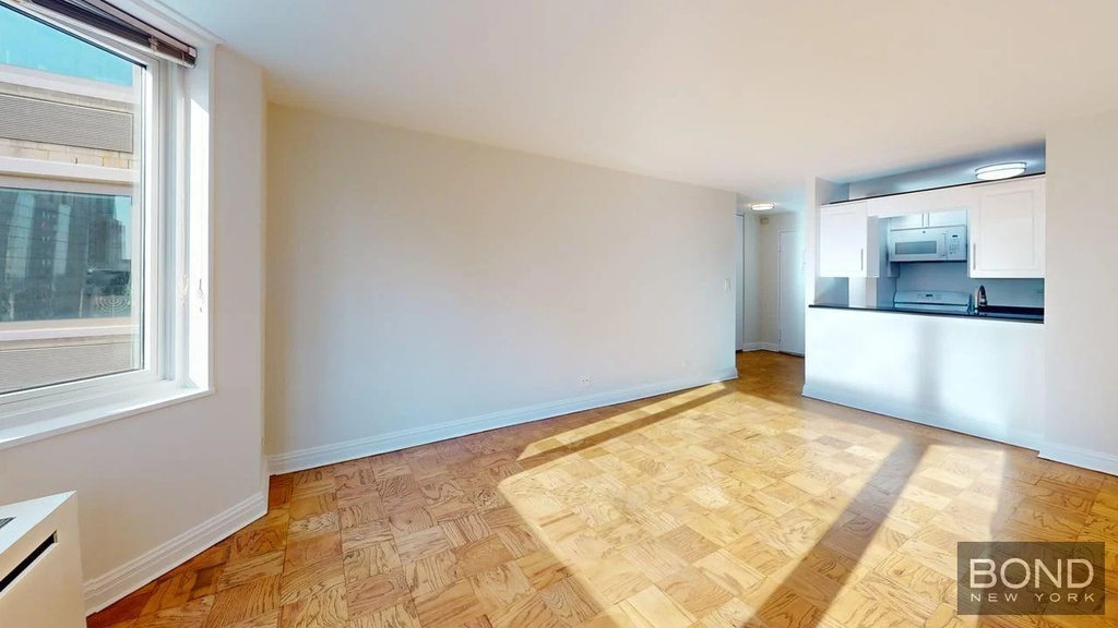 400 East 71st Street - Photo 1