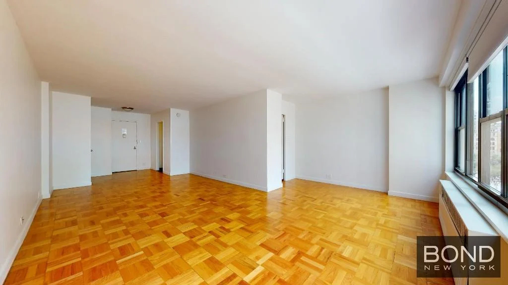145 4th Avenue - Photo 0