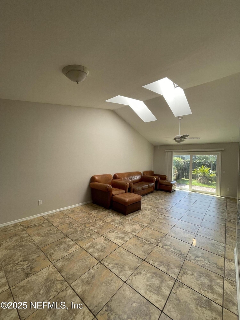 141 Abaco Way - Photo 6