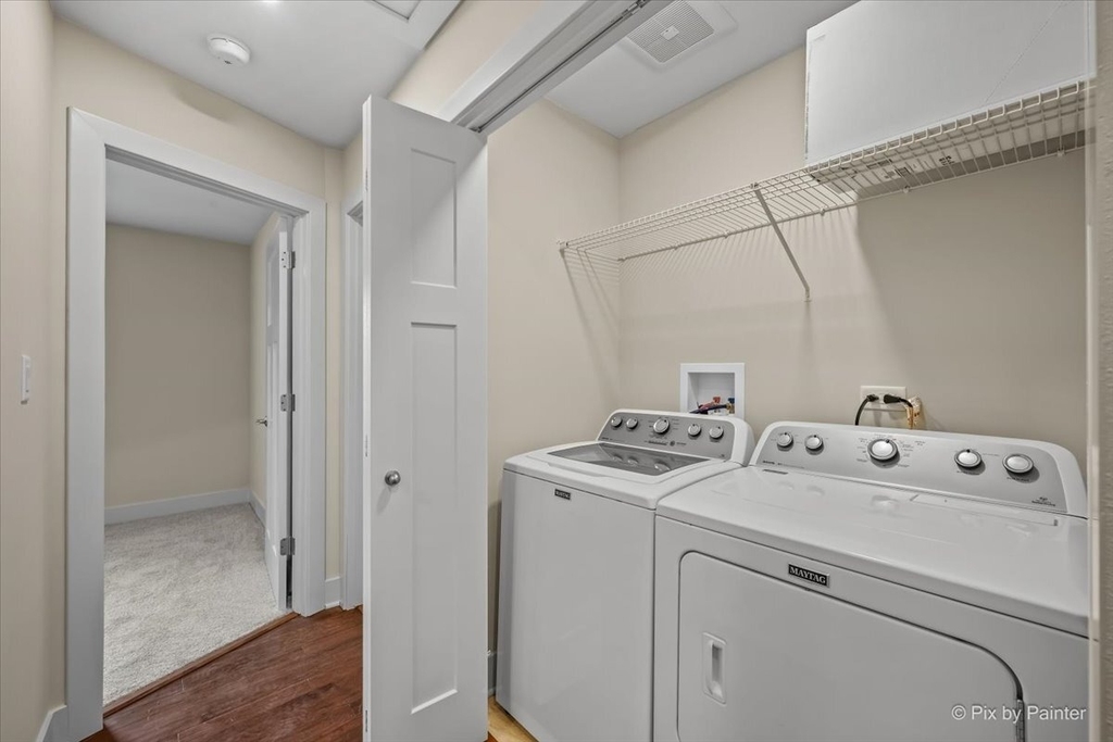 11611 Douglas Avenue - Photo 33