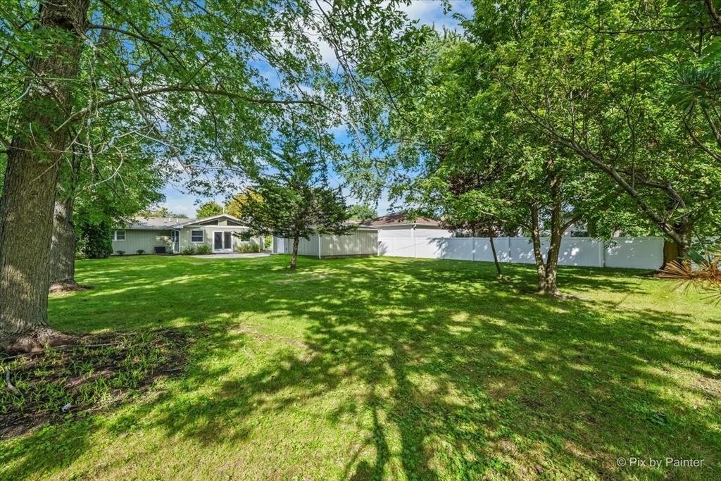 11611 Douglas Avenue - Photo 7