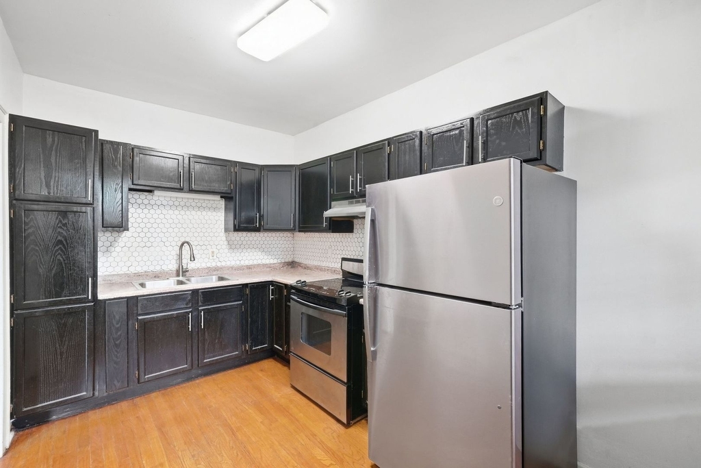 6945 S Calumet Avenue - Photo 9