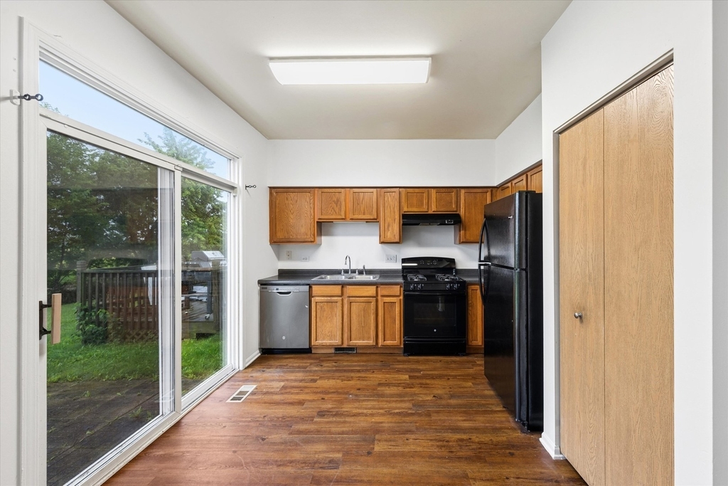 4409 Klatt Street - Photo 8