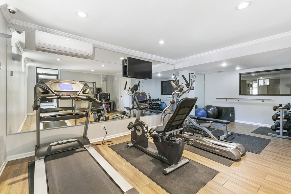 6001 N Kenmore Avenue - Photo 10