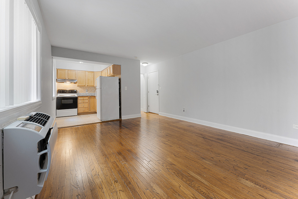 6001 N Kenmore Avenue - Photo 3