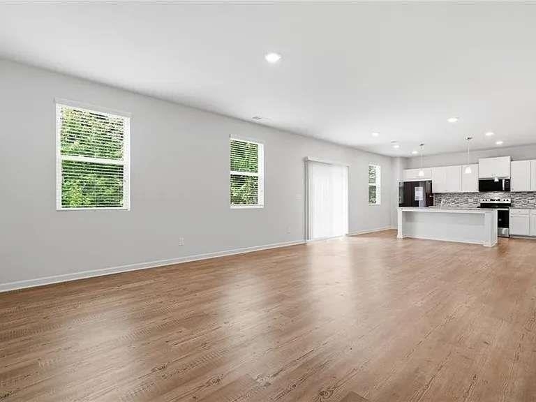 384 Summerwood Lane - Photo 5