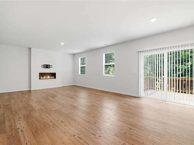 384 Summerwood Lane - Photo 4