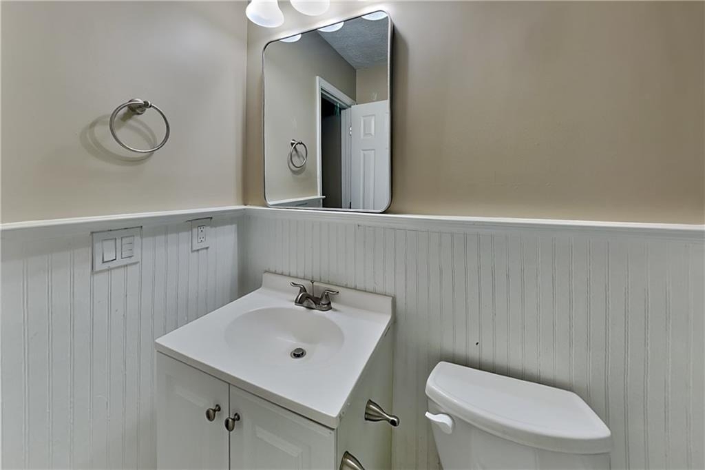 350 Ivy Mill Court - Photo 16