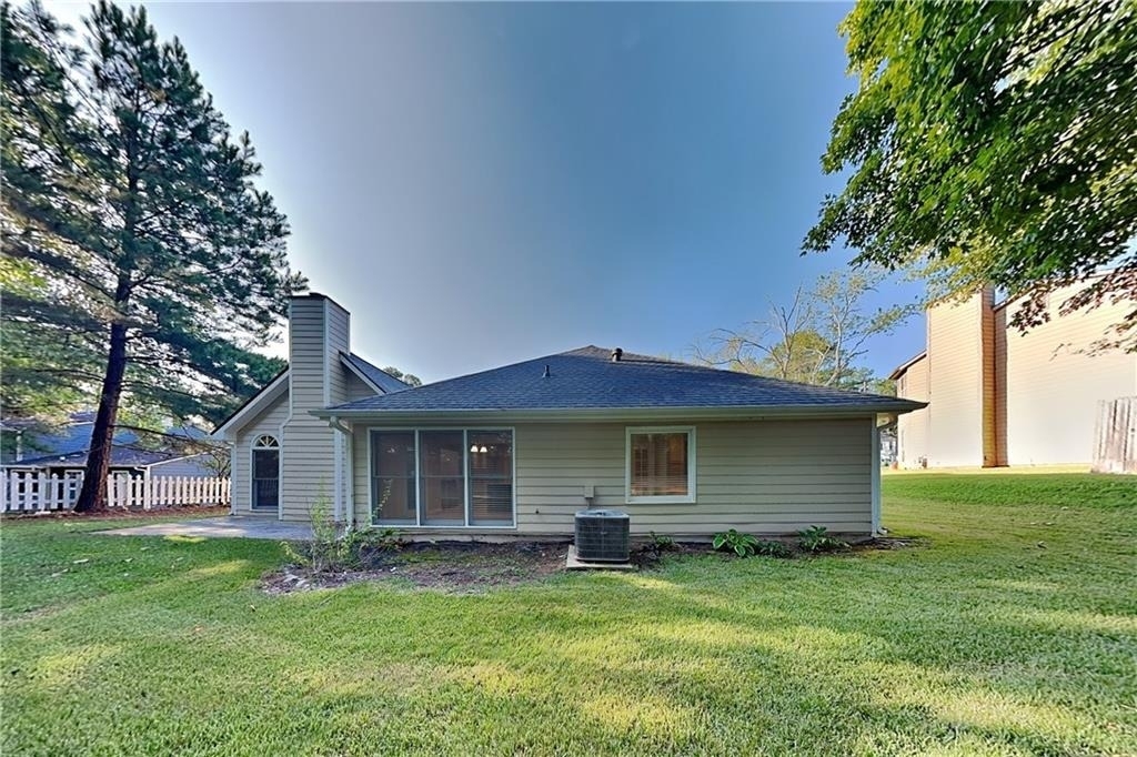 677 Longbow Court - Photo 21