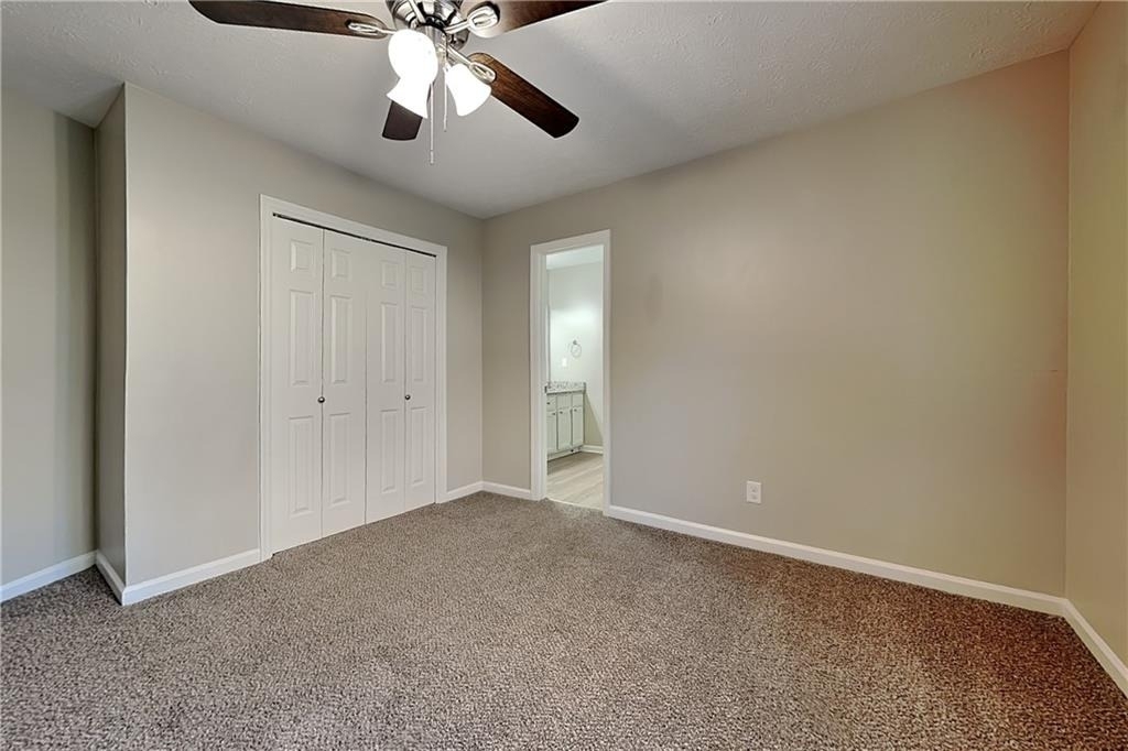 677 Longbow Court - Photo 16