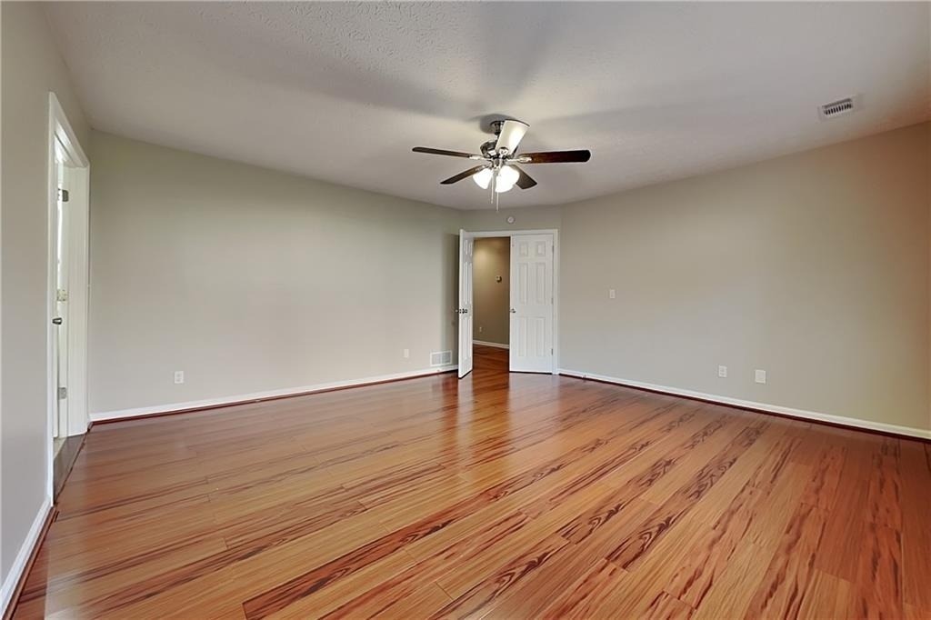 677 Longbow Court - Photo 7