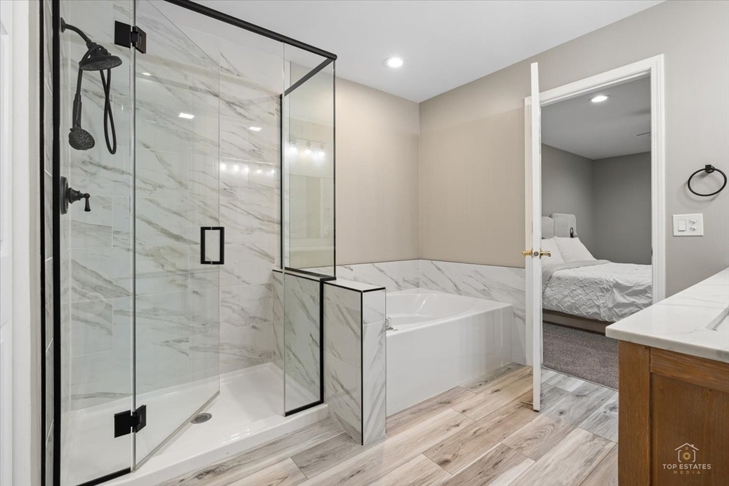 126 Bay Drive - Photo 10