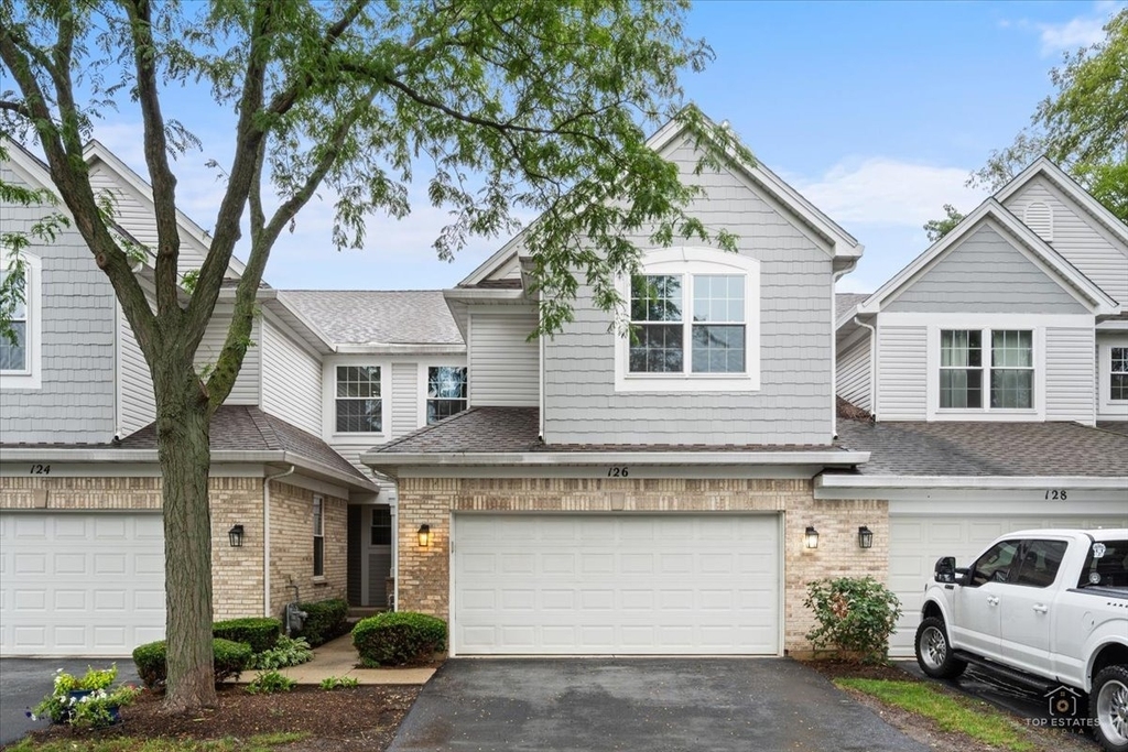 126 Bay Drive - Photo 0