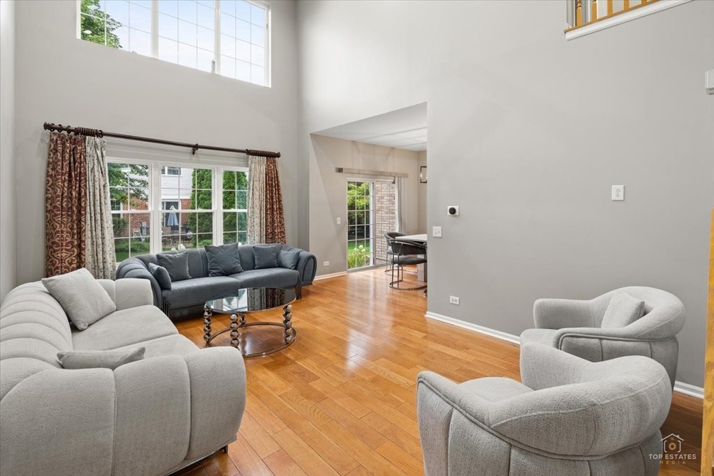 126 Bay Drive - Photo 1