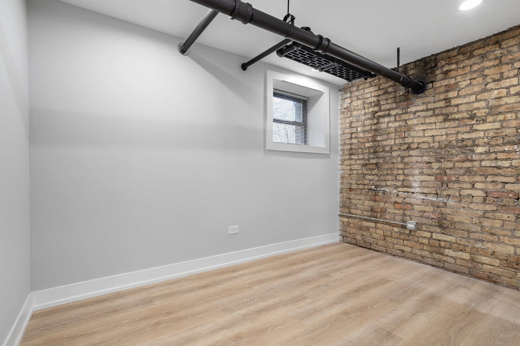 6931 N Lakewood Avenue - Photo 6