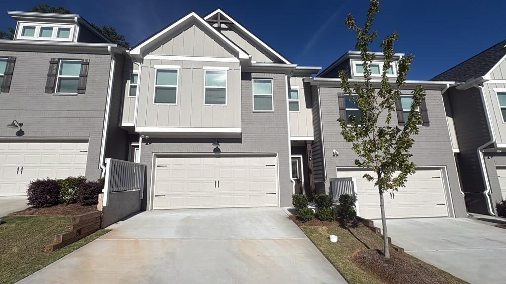 1377 Fern Ridge Court - Photo 2