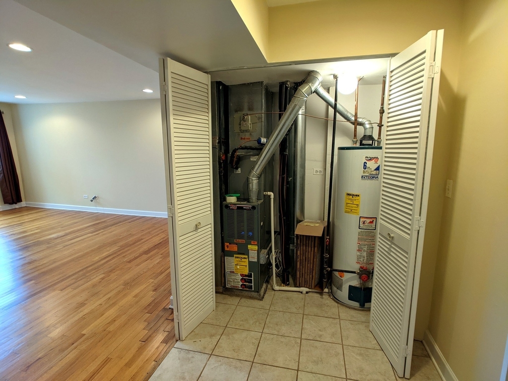 5953 N Kenmore Avenue - Photo 3