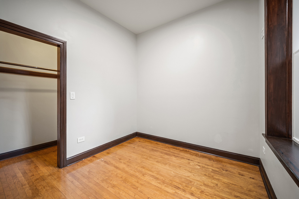 2737 W 22nd Place - Photo 18