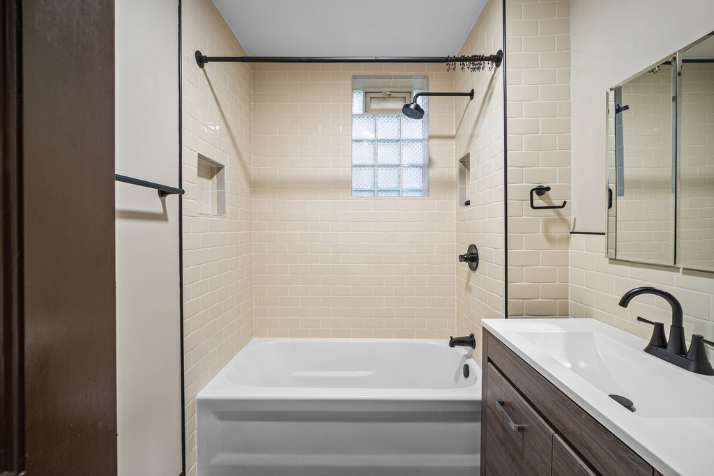 2737 W 22nd Place - Photo 9
