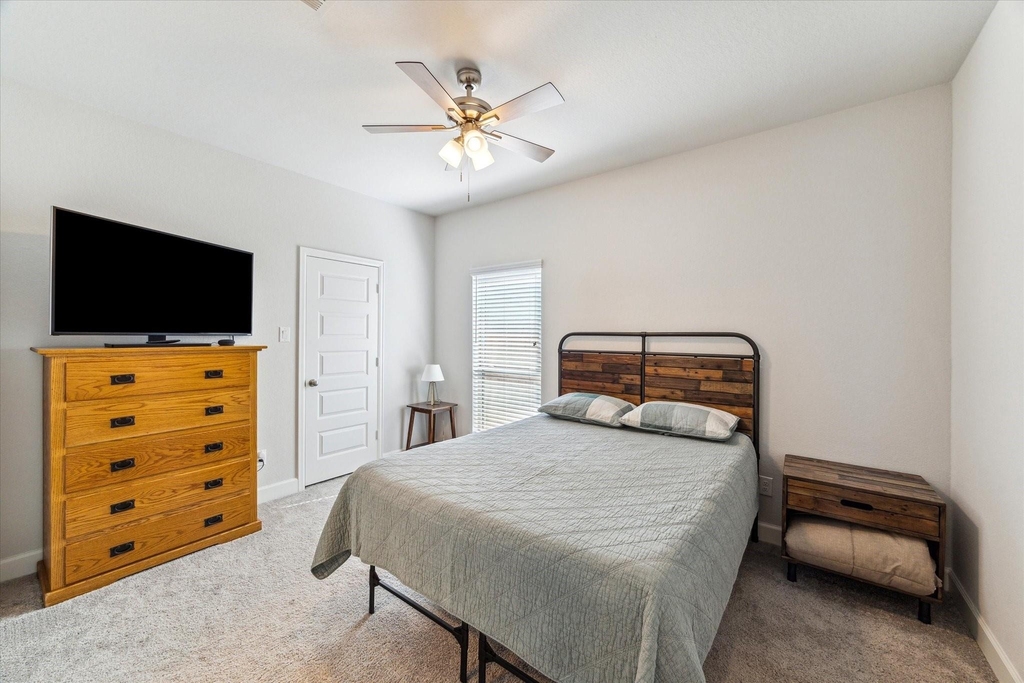 16326 Silver Emperor Street - Photo 21