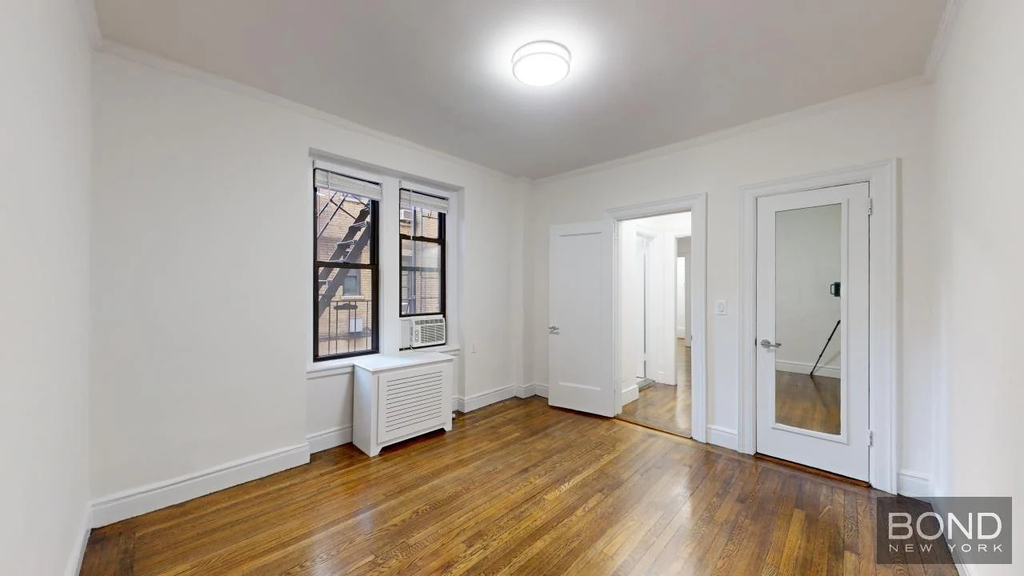 71 West 12th Street - Photo 11