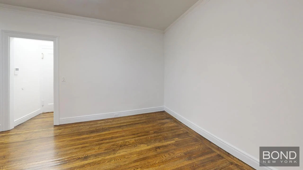 71 West 12th Street - Photo 10