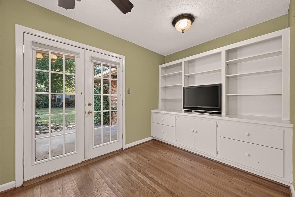 4517 Lido Lane - Photo 10