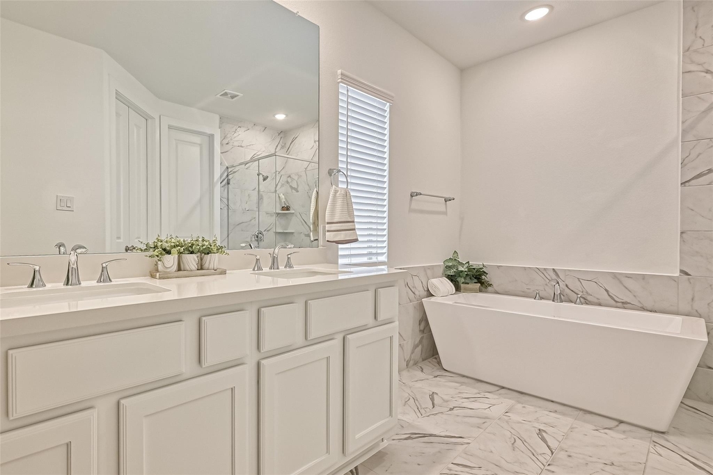 323 Highland Bayou Drive - Photo 24