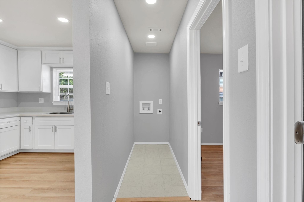 7003 Schlitz Lane - Photo 8