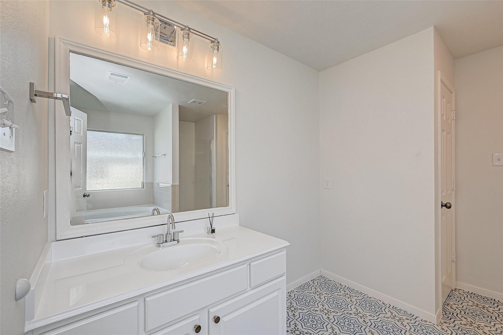 8418 Woodland Knoll Lane - Photo 28