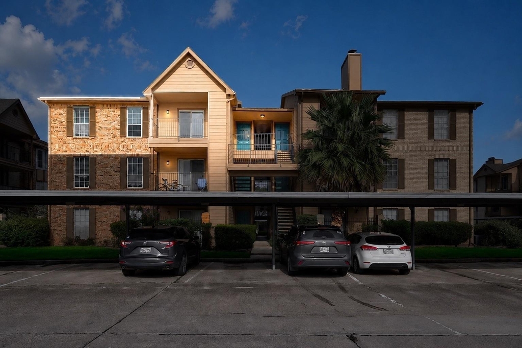 2121 Hepburn Street - Photo 1