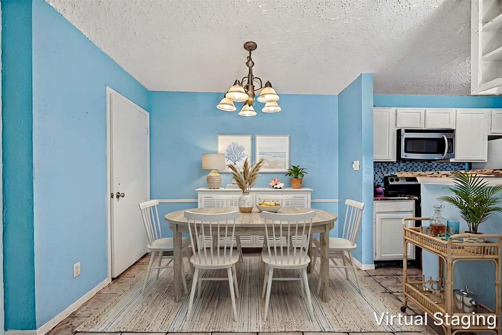 2121 Hepburn Street - Photo 4